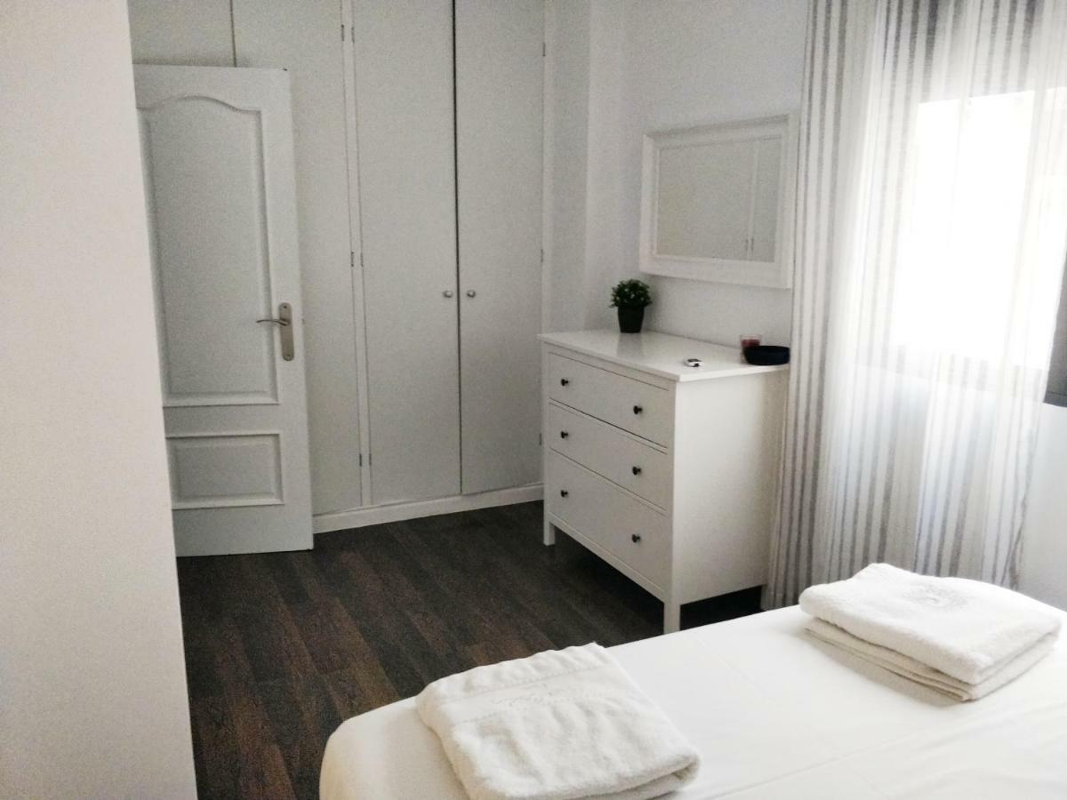 Apartamento Cerca De La Playa Y Ciudad De Las Ciencias Valência Exterior foto